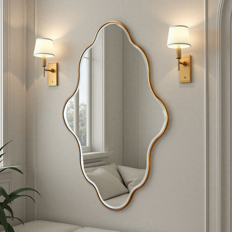 Organic free flow mirror in gold with bevelled mirror